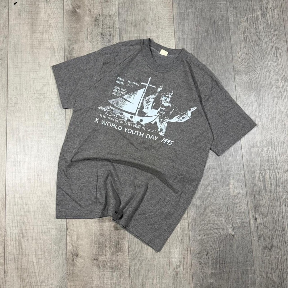 Vitage 90s single stitch Jesus Christian pope grey and white graphic t shirt